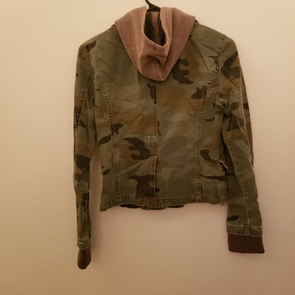 Camo jacket - Picture 7 of 7